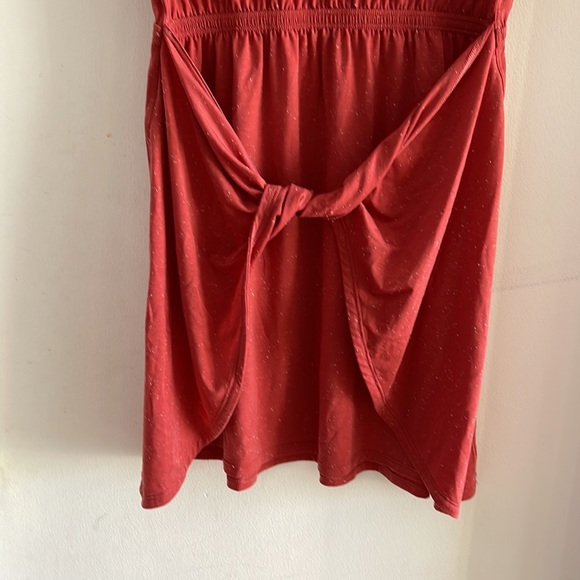 NWOT Lululemon twist front dress - Picture 4 of 8